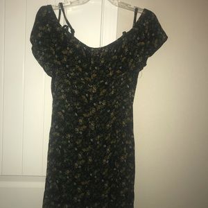 Off the shoulder Mossimo dress